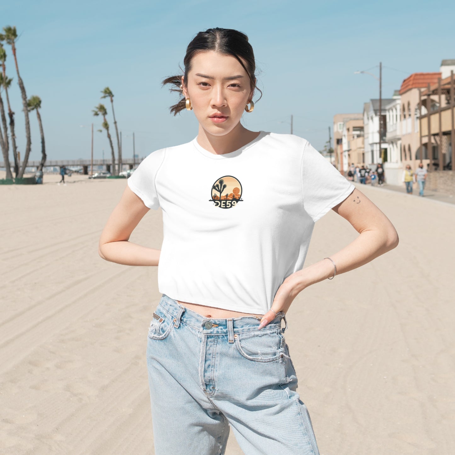 Women's  Cropped Tee the mesa